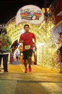 BIB: 50107
                            <button type="button" onclick="openModal(21831832)" class="btn btn-primary btn-sm float-right btn-popup" data-toggle="modal" data-target=".modal-high-quality">
                        <i class="fas fa-shopping-cart"></i> Add to Cart
                    </button>
                                            <button type="button" onclick="isThisMe(21831832, true)" class="btn btn-success btn-sm float-right btn-popup btn-isme hidden" data-toggle="tooltip" data-placement="bottom" title="นี่คือรูปของคุณใช่ไหม คลิกที่นี่เพื่อเอาเข้าอัลบั้ม">
                        <i class="fas fa-plus"></i> Add to album
                    </button>
                    <button type="button" onclick="isThisMe(21831832, false)" class="btn btn-warning btn-sm float-right btn-popup btn-isnotme hidden">
                        <i class="fas fa-ban"></i> Remove from album
                    </button>